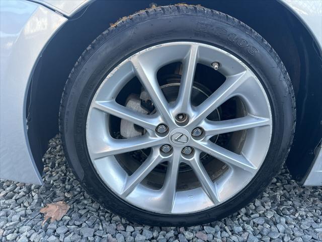 2013 lexus ct 200h base 4dr hatchback