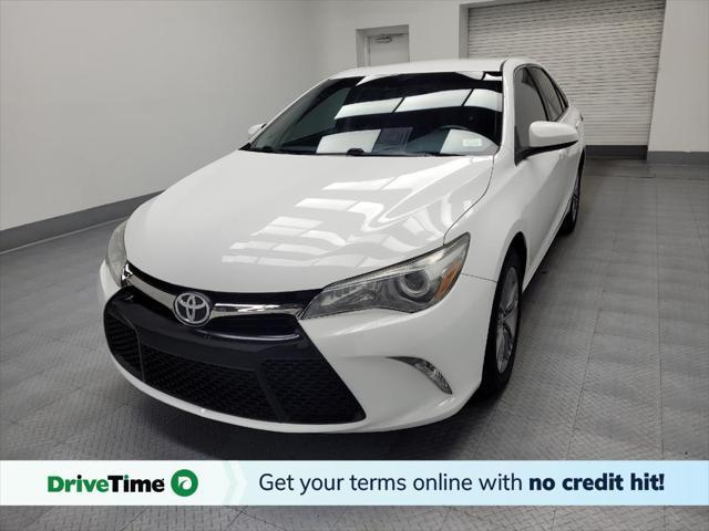 2016 toyota camry se
