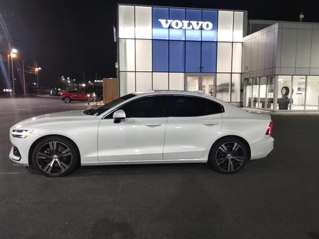 2021 volvo s60 t5