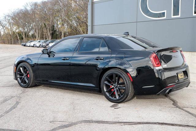 2023 chrysler 300