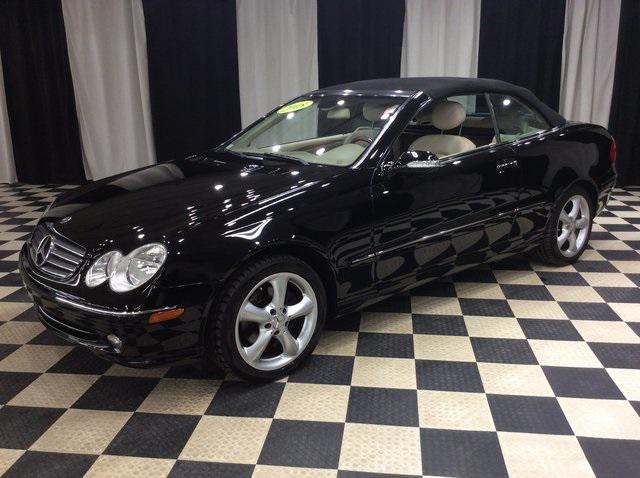 2005 mercedes-benz clk-class 320 cabriolet
