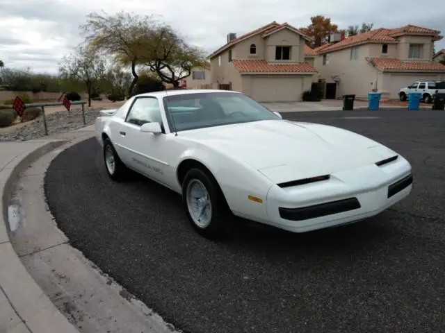 1989 pontiac firebird formula 350 v-8 tpi