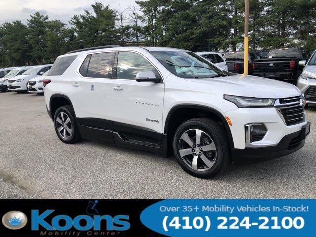2022 chevrolet traverse lt leather