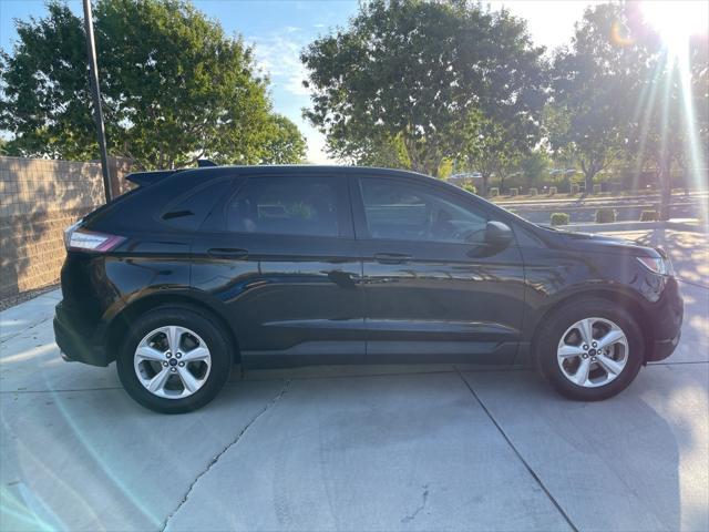 2017 ford edge se