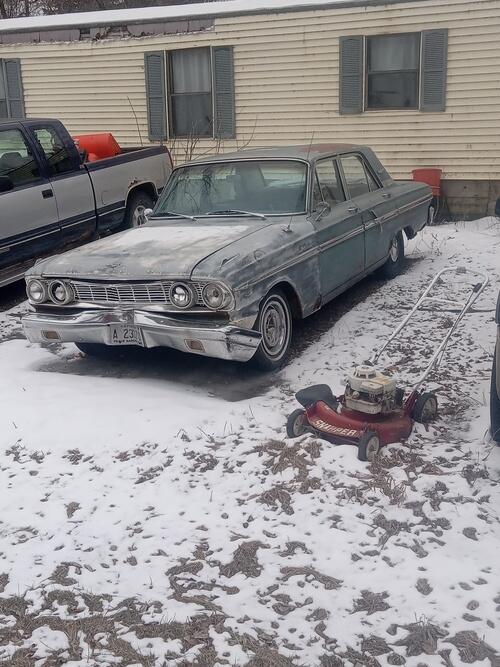 1964 ford fairlane 500, has v8 and auto trans, motor spins over, not much rust
