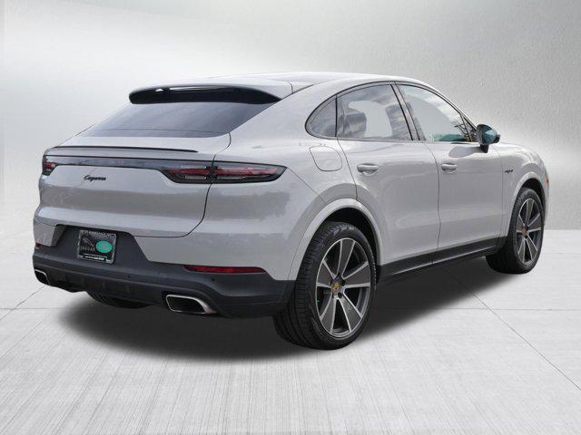 2022 porsche cayenne e-hybrid s