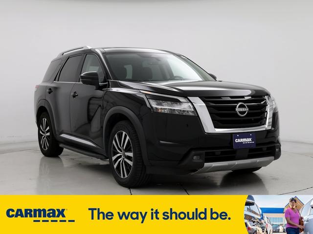 2023 nissan pathfinder platinum