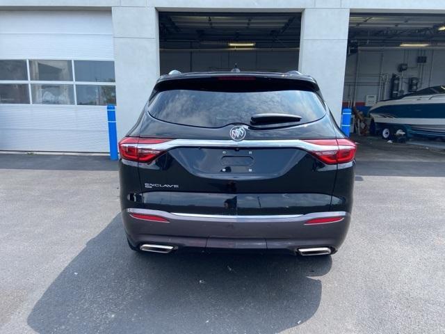 2021 buick enclave premium