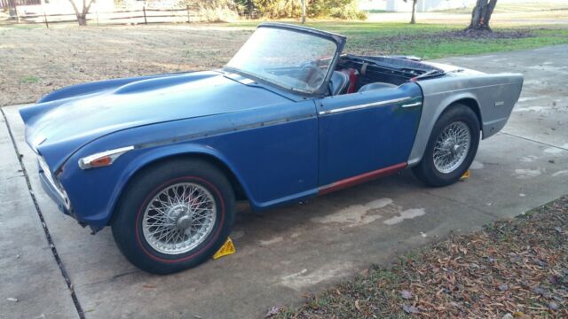 rare triumph tr 250 - numbers matching - overdrive transmission - wire wheels