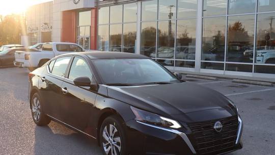 2025 Nissan Altima