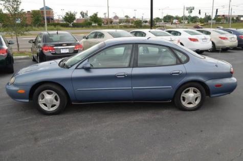 1999 ford taurus se in kentucky