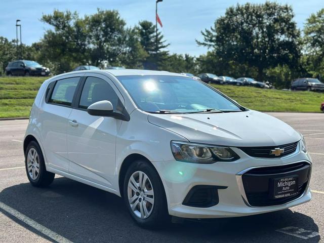 2019 chevrolet sonic lt