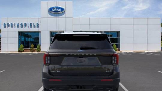 2025 Ford Explorer
