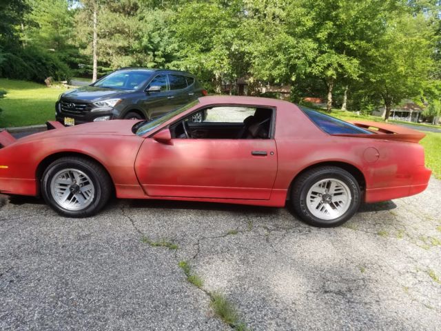salvage 1987 pontiac trans am gta 5-liter v-8 84,000 original miles - no rust