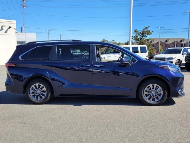 2022 toyota sienna xle 7 passenger