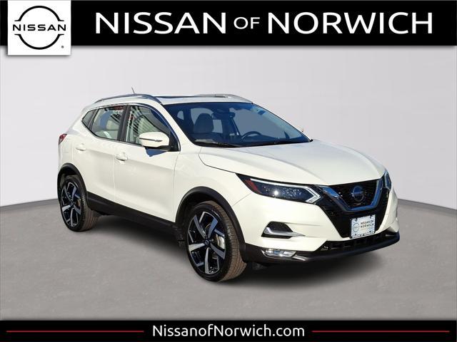 2022 nissan rogue sport sl