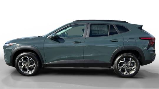 new 2025 chevrolet trax lt