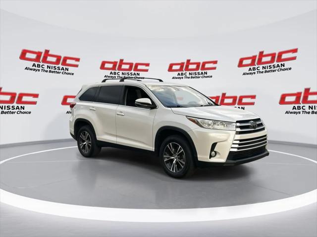 2019 toyota highlander le plus