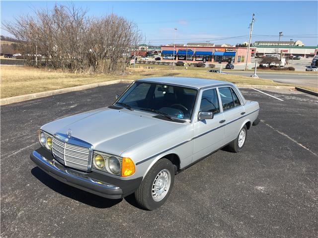 1983 mercedes-benz 300d 300d-t low miles