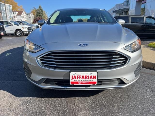2020 ford fusion hybrid se