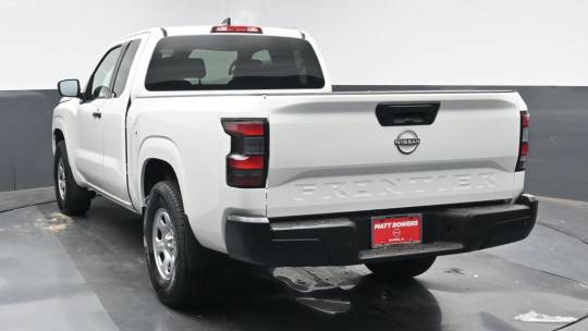 2025 Nissan s