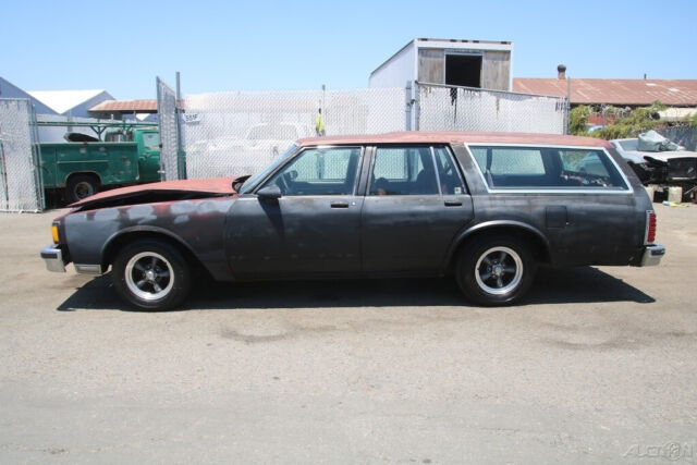 (omr) 1989 pontiac safari v8 5.0l automatic no reserve