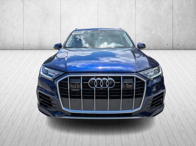 2022 audi q7 55 premium plus