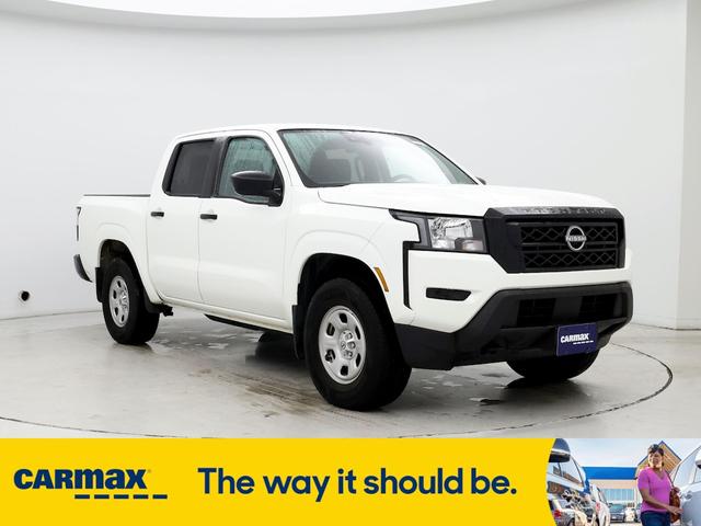 2022 nissan frontier s
