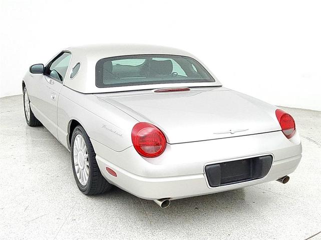 2005 ford thunderbird