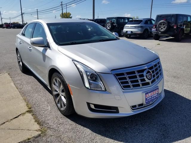 2013 cadillac xts base