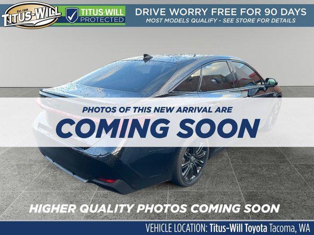 2022 toyota avalon hybrid xse