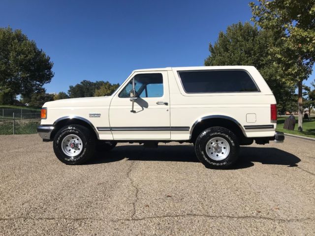1990 ford bronco xlt 4x4 5.8l 351 v/8 automatic with only 95.000 actual miles
