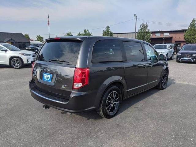 2019 dodge grand caravan gt