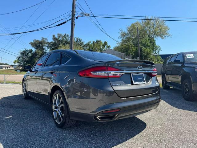 2017 ford fusion se