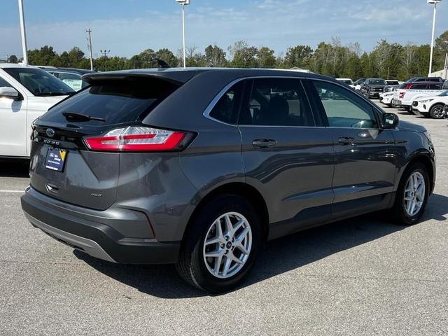2022 ford edge sel