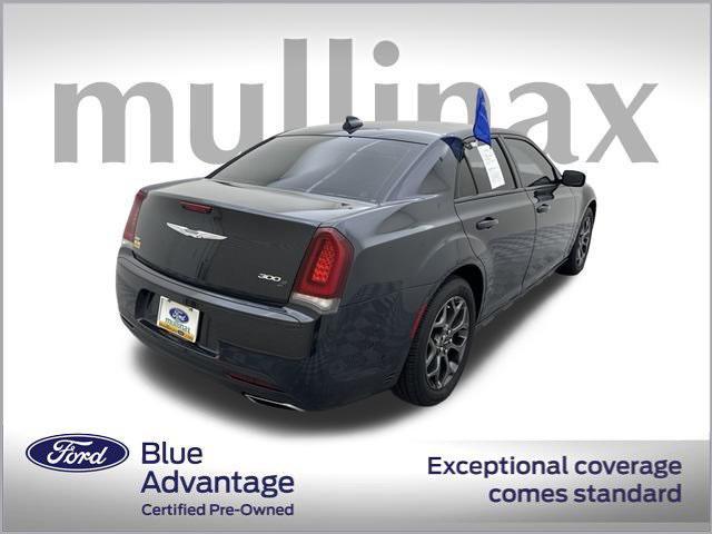 2018 chrysler 300 s