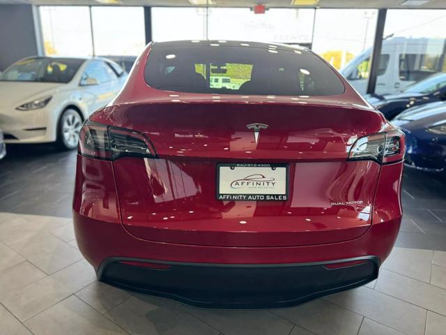 2023 tesla model y long range