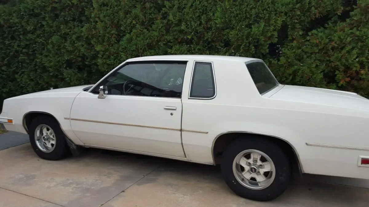 1984 oldsmobile cutlass supreme v8