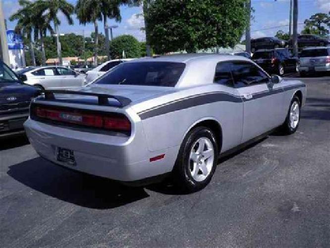 2010 dodge challenger se in greenacres, fl