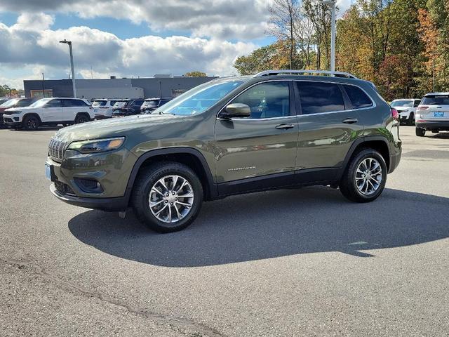 2021 jeep cherokee latitude lux