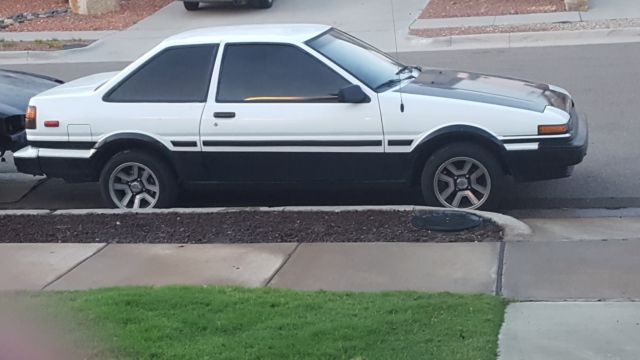 1986 toyota corolla ae86