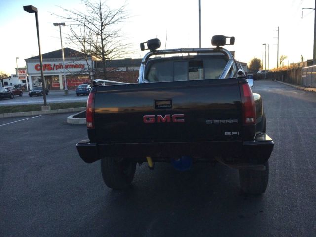 1990 gmc sierra step side pick-up 4x4 sle off road v-8 4x4 no reserve