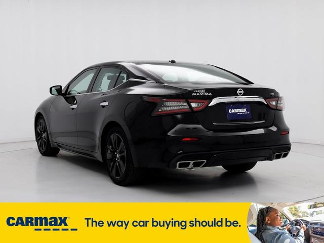 2019 nissan maxima sv