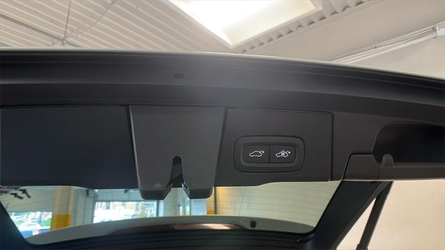 2022 volvo xc60 b5 inscription