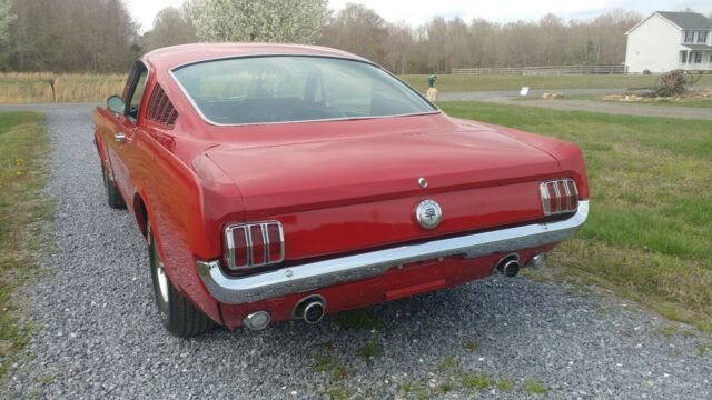 1966 ford mustang fastback 2+2 - a code / red black