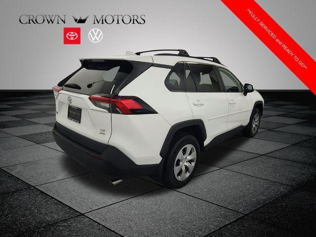 2021 toyota rav4 le