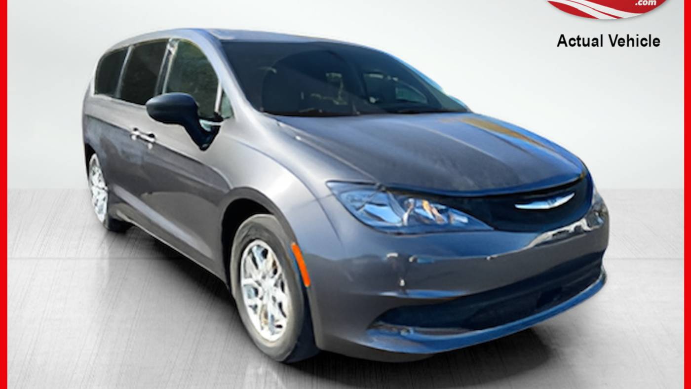 2022 chrysler voyager lx