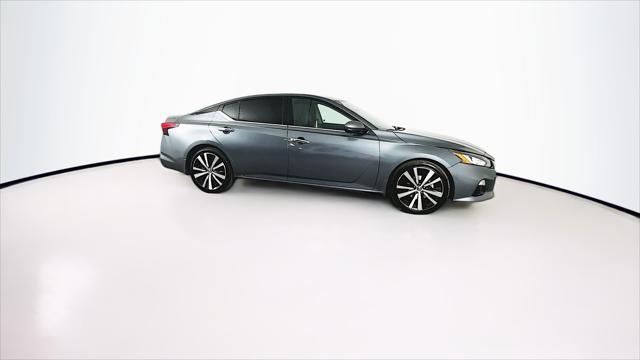2020 nissan altima platinum fwd