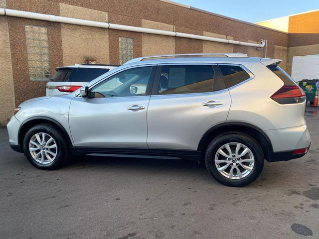 2019 nissan rogue sv