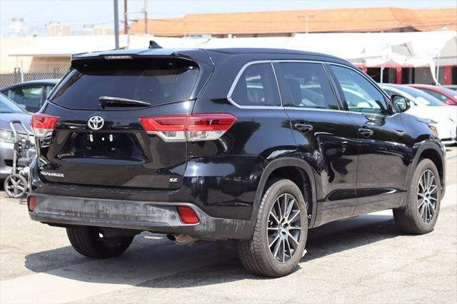2018 toyota highlander se